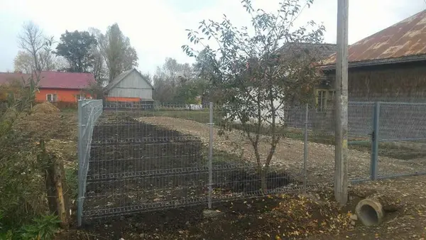 Vand teren 1802 mp in Radauti