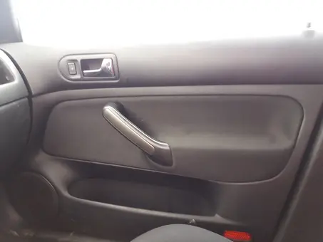 Dezmembrez Volkswagen Bora, 1.9 TDI tip ALH, an 2005