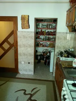 Vand apartament 3 camere decomandat ,70 mp,str. Putnei