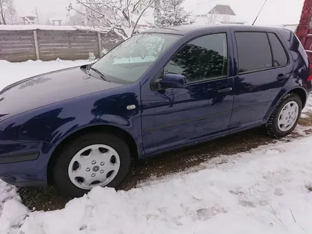 Vand VW Golf 4 1.4, benzina, 4 usi
