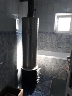Vand casa in Fratautii Noi, cu 71 ari, pret negociabil
